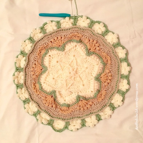 crochet snowdrop mandala