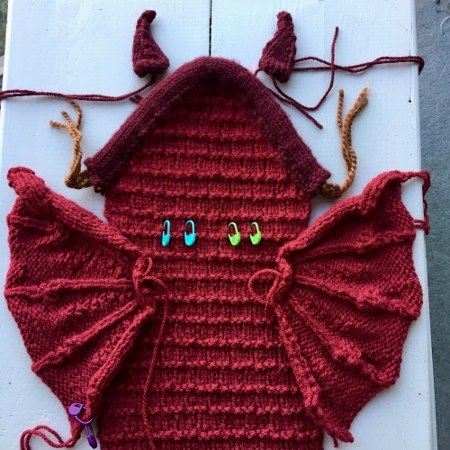 knitted dragon mask, balaclava, halloween